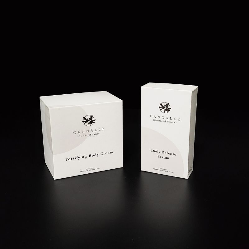 Goldfolie Logo Starres Parfüm Geschenkbox mit EVA -Schaumschale und Premium -Finish HP017